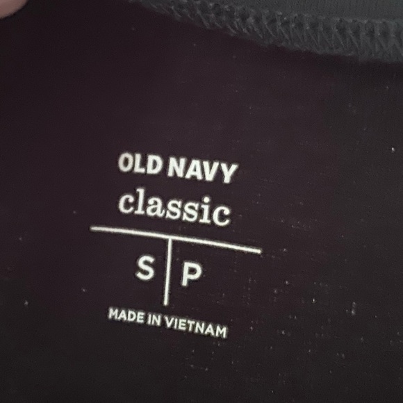 Old Navy Top - Picture 3 of 4